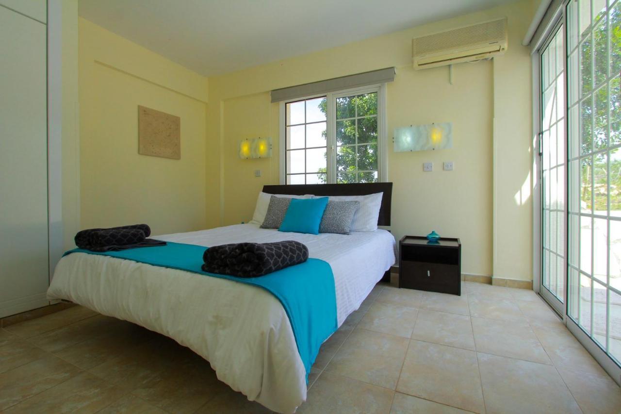 Theos Club Villas Полис Экстерьер фото