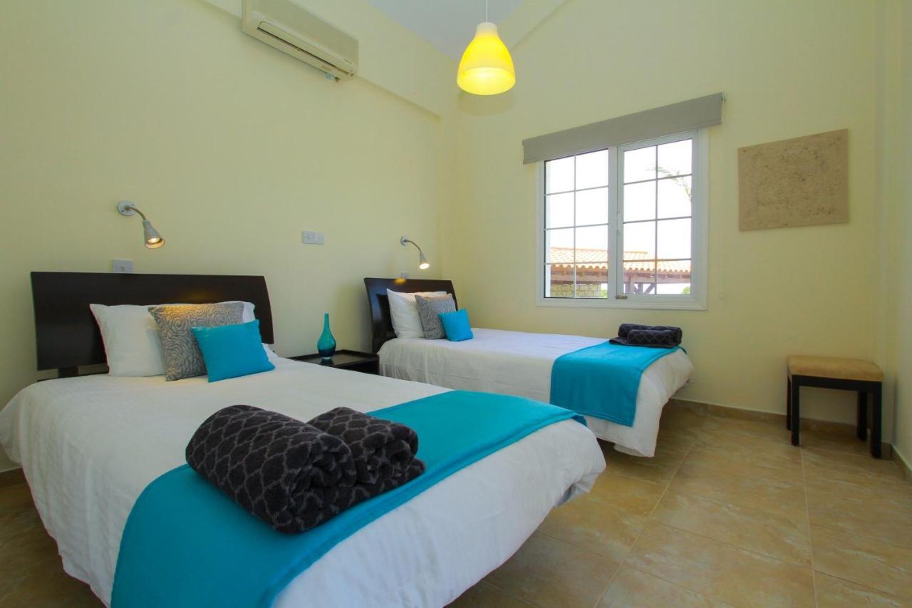 Theos Club Villas Полис Экстерьер фото