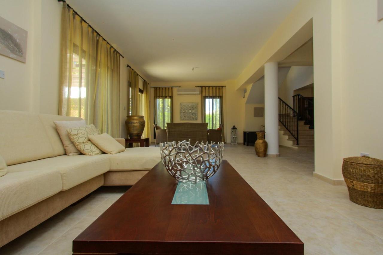 Theos Club Villas Полис Экстерьер фото