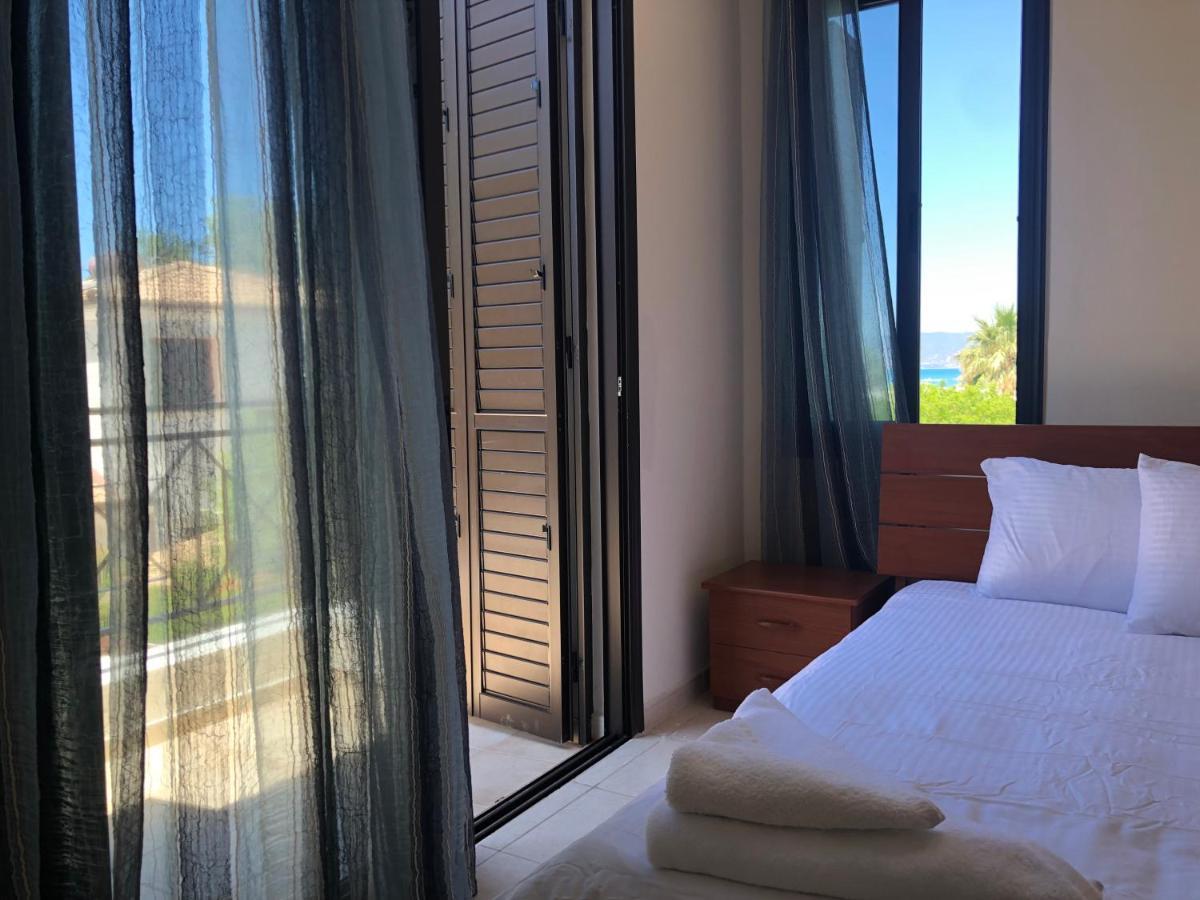 Theos Club Villas Полис Экстерьер фото