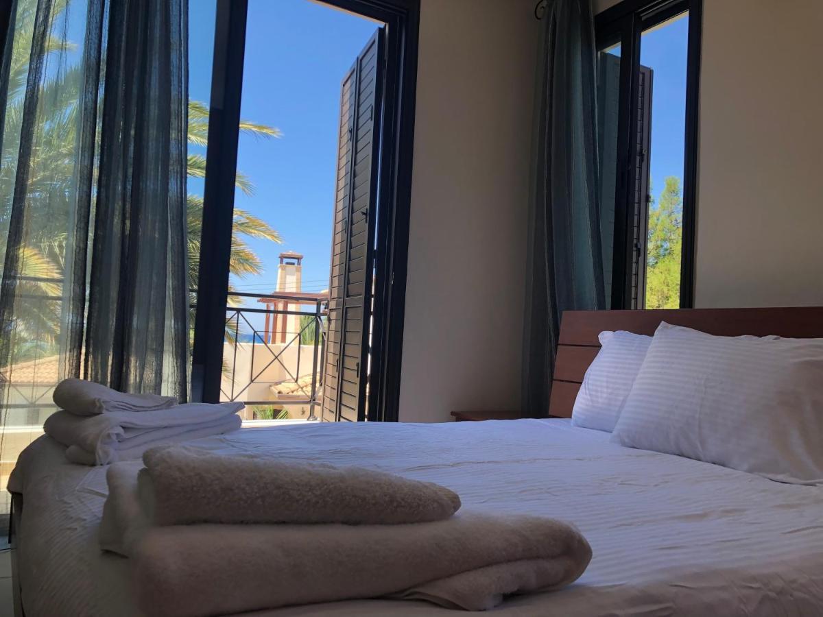 Theos Club Villas Полис Экстерьер фото